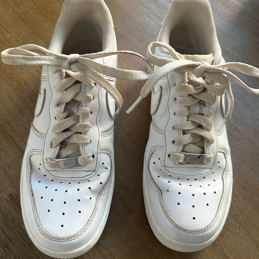 Nike Air Force Sneakers